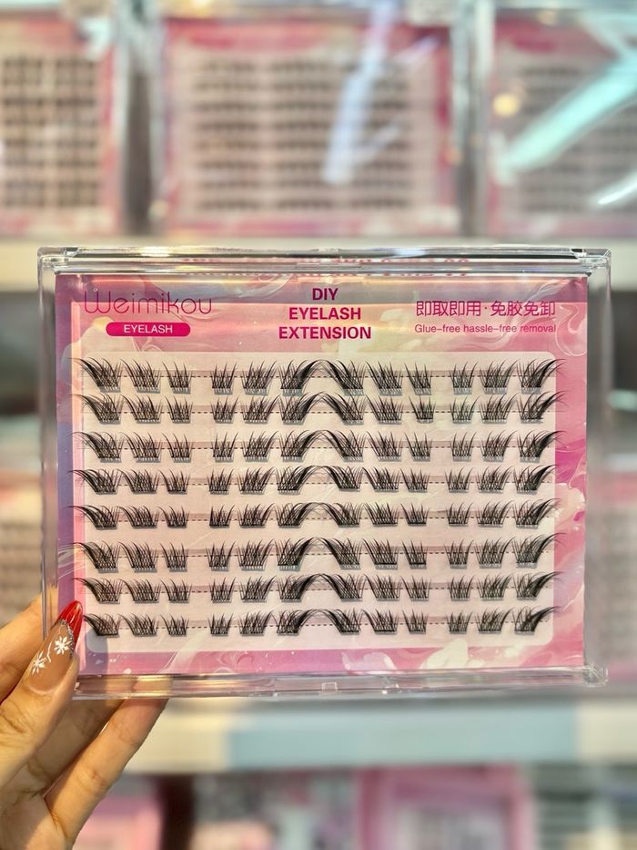 Наадаг сормуус