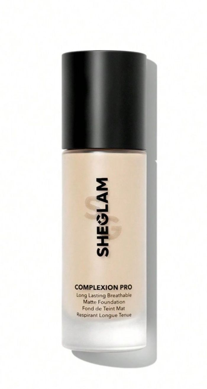 Complexion Pro Long Lasting Breathable Matte Foundation
