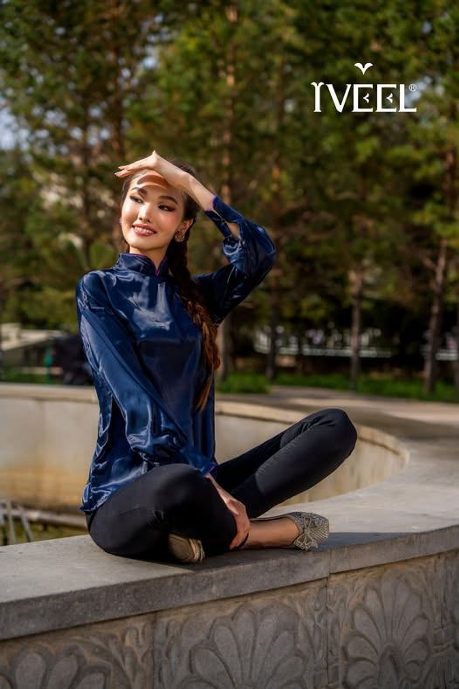 Унжсан мөртэй сул цамц 