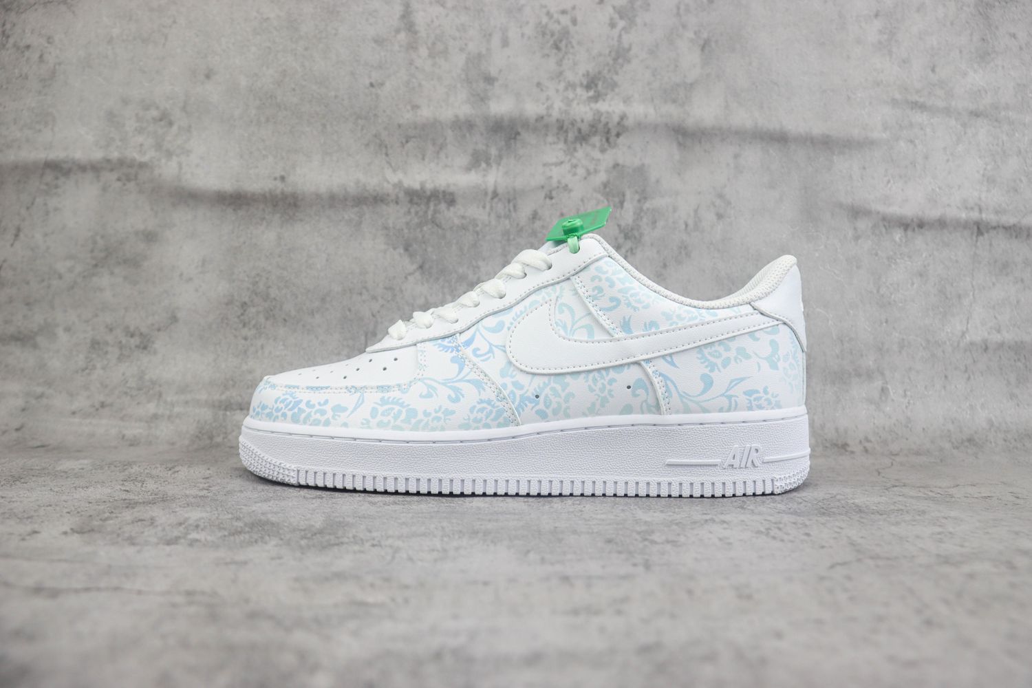 Nike Air Force 1 Low 349