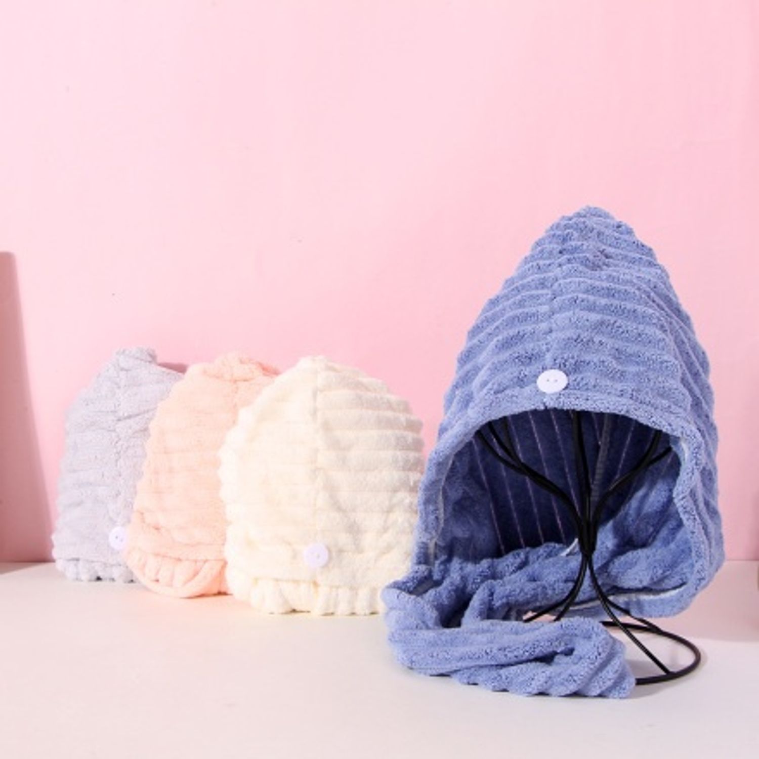 Үс хатаадаг алчуур