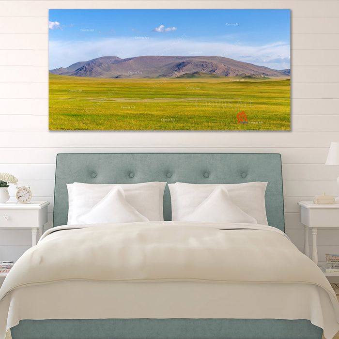 Гурванбулаг хайрхан