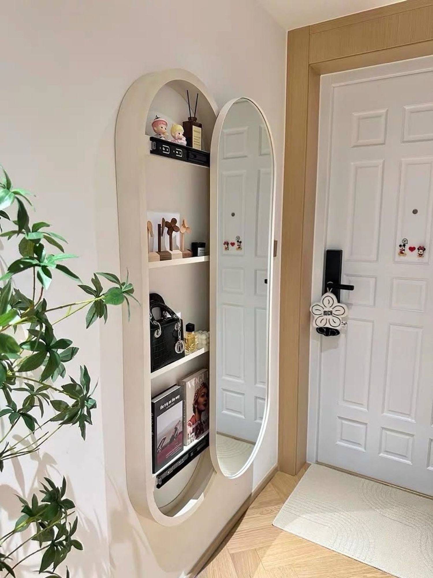 Тавиуртай толь