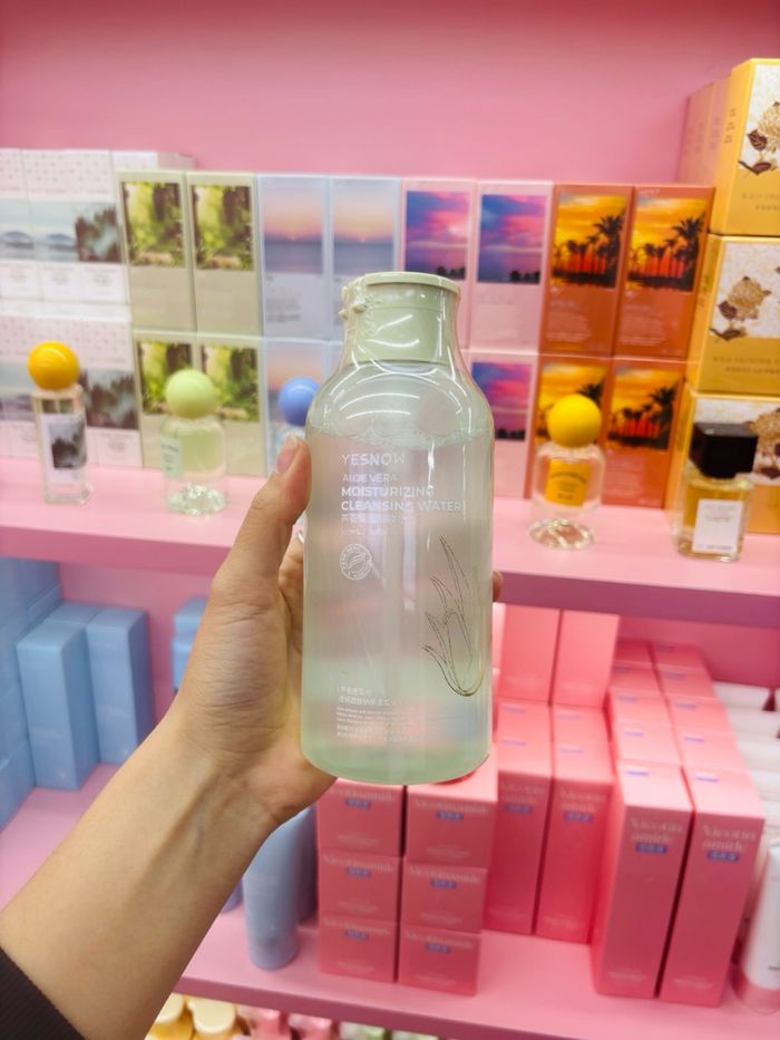 🌱 Aloe cleansing water