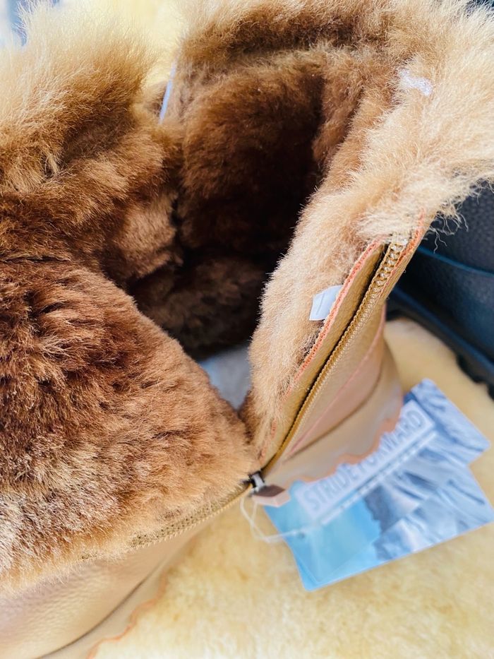 Зузаан дотортой гутал