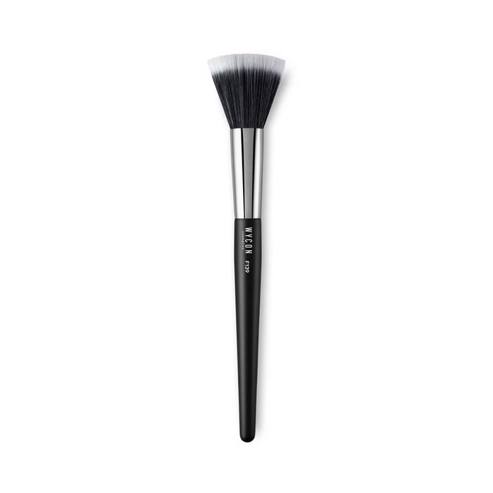 FLUID FACE BRUSH F139