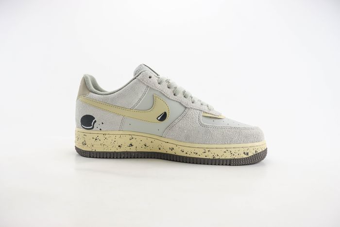 Nike Air Force 1Low x OREO 01