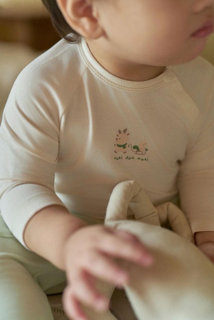 Бугын зурагтай хослол