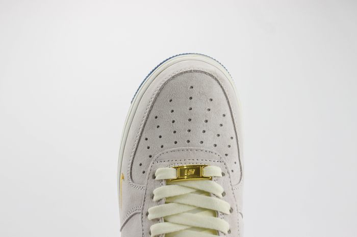 Air Force 1 '07 LV8 EMB 'Grey Fog Light Photo Blue'