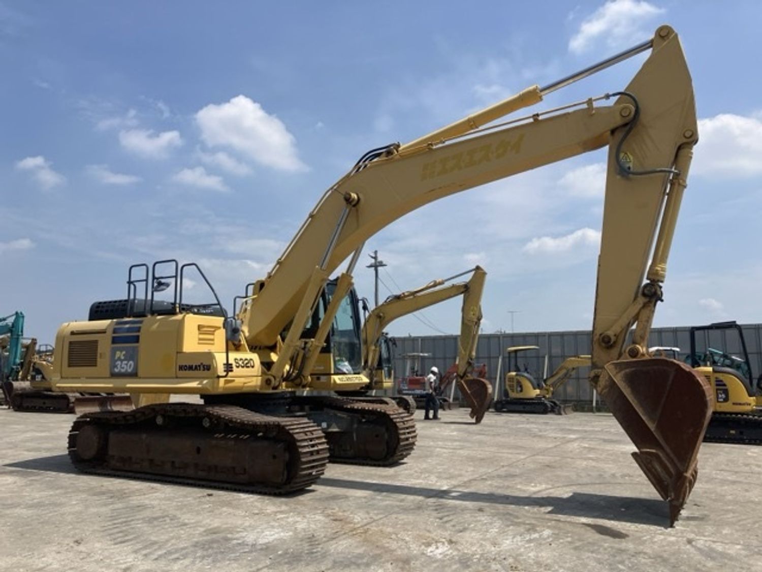 Komatsu Pc350