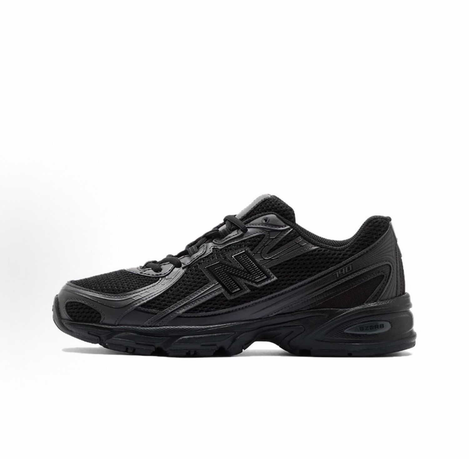 New Balance 740 All Black