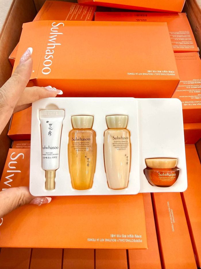 SULWHASOO TRAVEL SET 