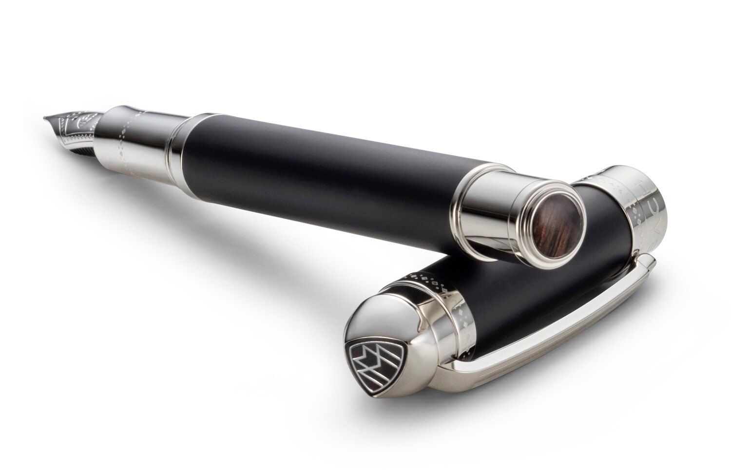 MAYBACH Fountain pen - Matte volcanic black / Platinum  - 18 K solid gold nib in  M
