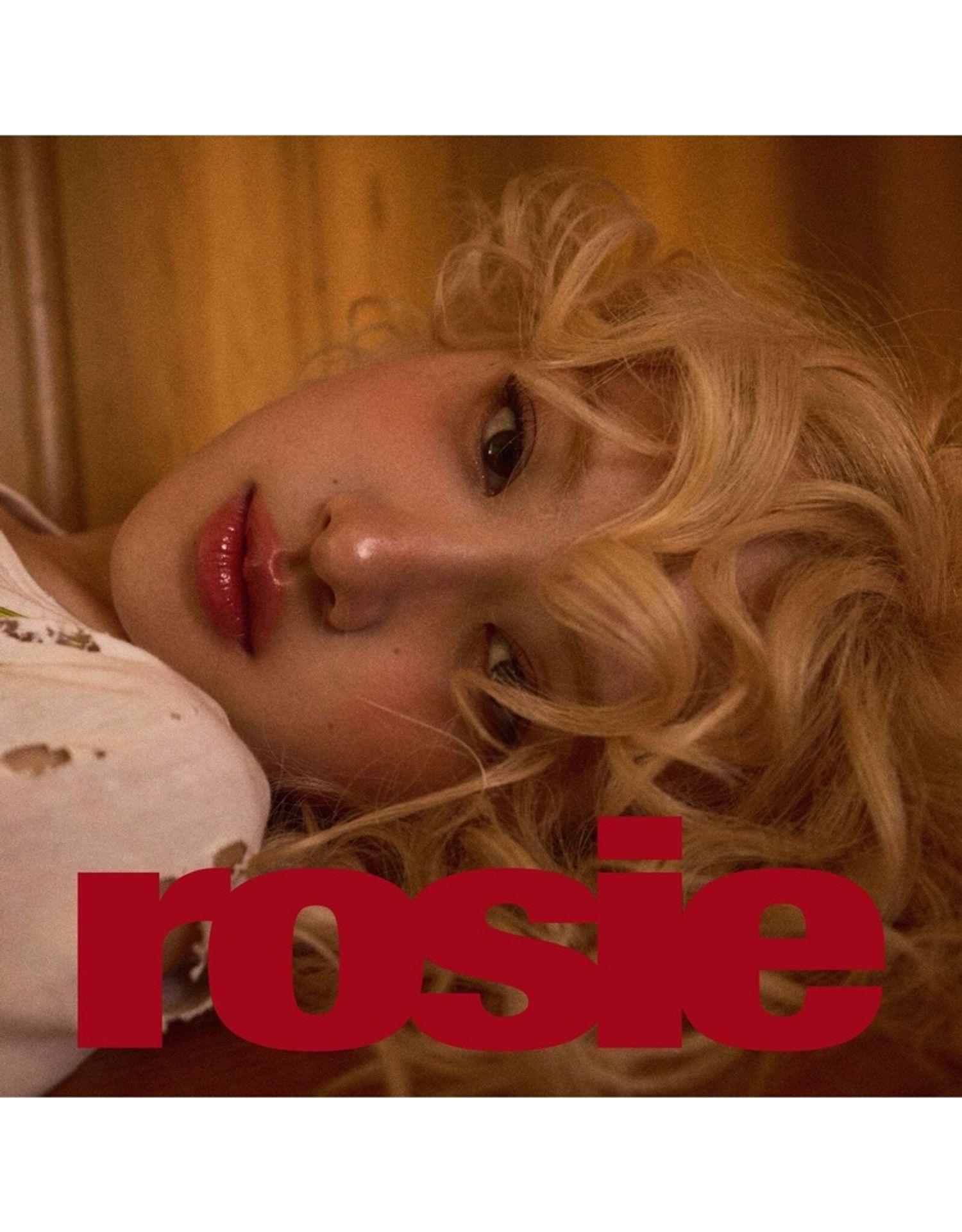 Rosie - Vampirehollie