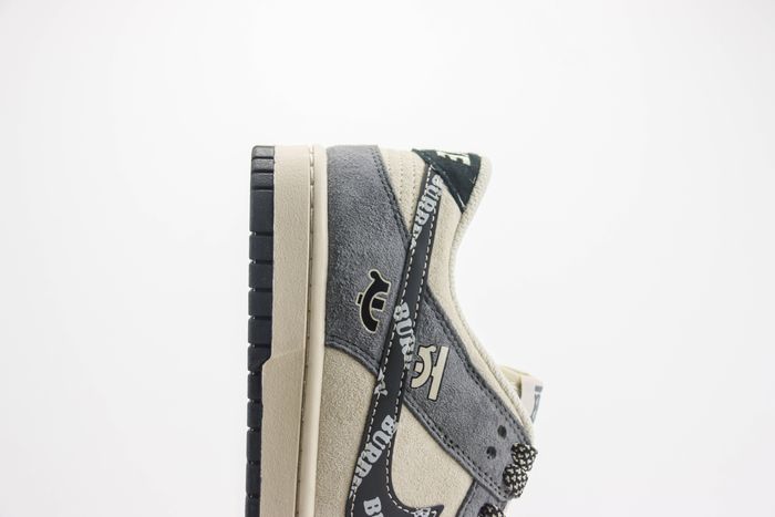 Nike SB Dunk Low x BURBRRRY