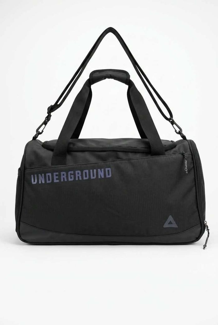 TRAVELLING BAG