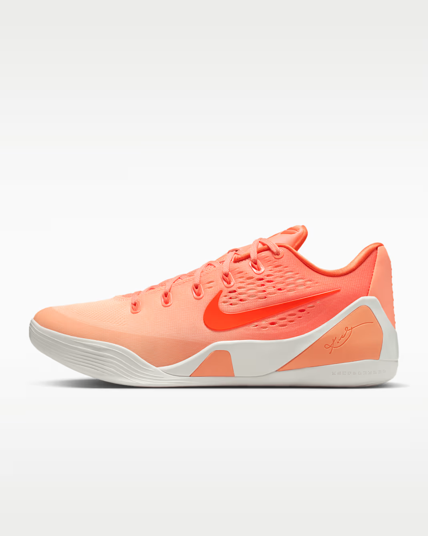 Kobe 9 Elite Low EM Protro WNBA