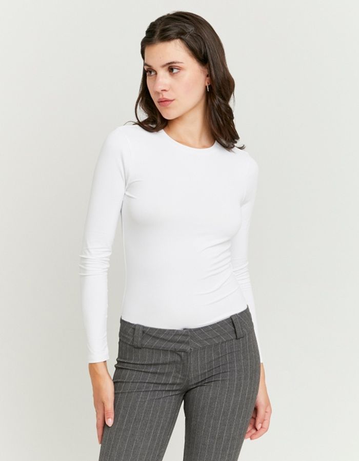 White Basic T‑shirt