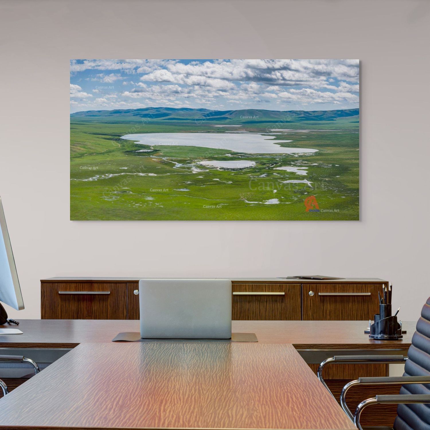 Сангийн далай нуур 