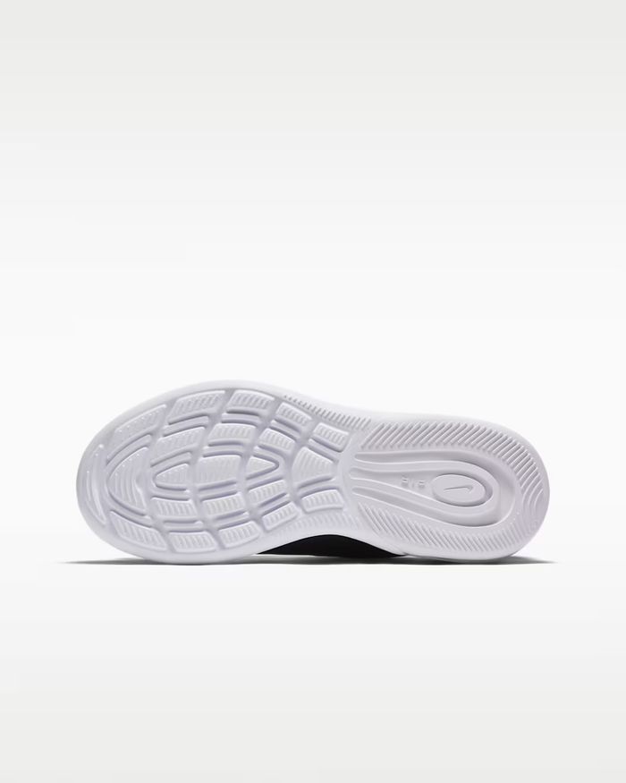 Nike Air Max Axis