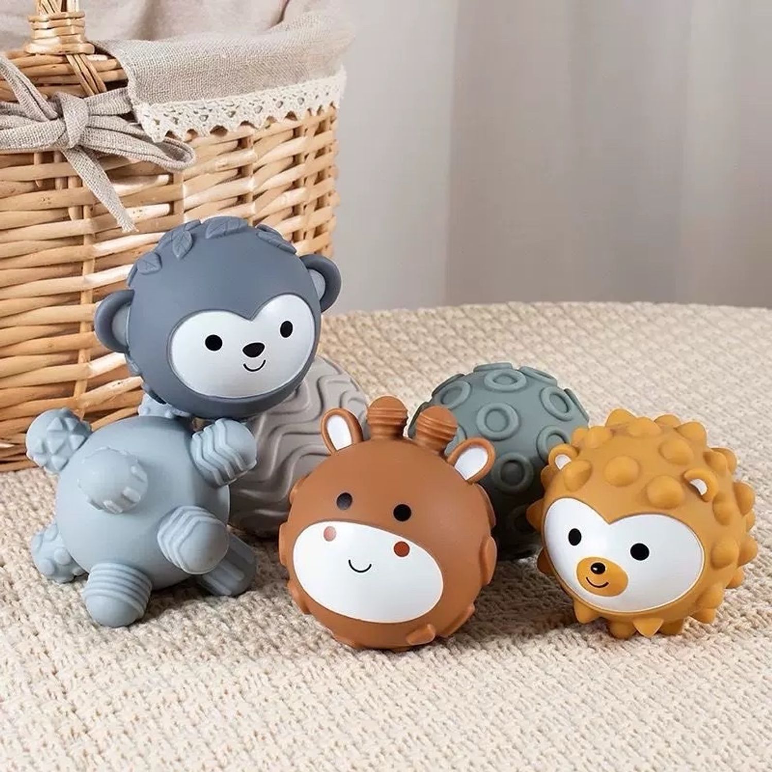 Олон үйлдэлт 6 бөмбөг