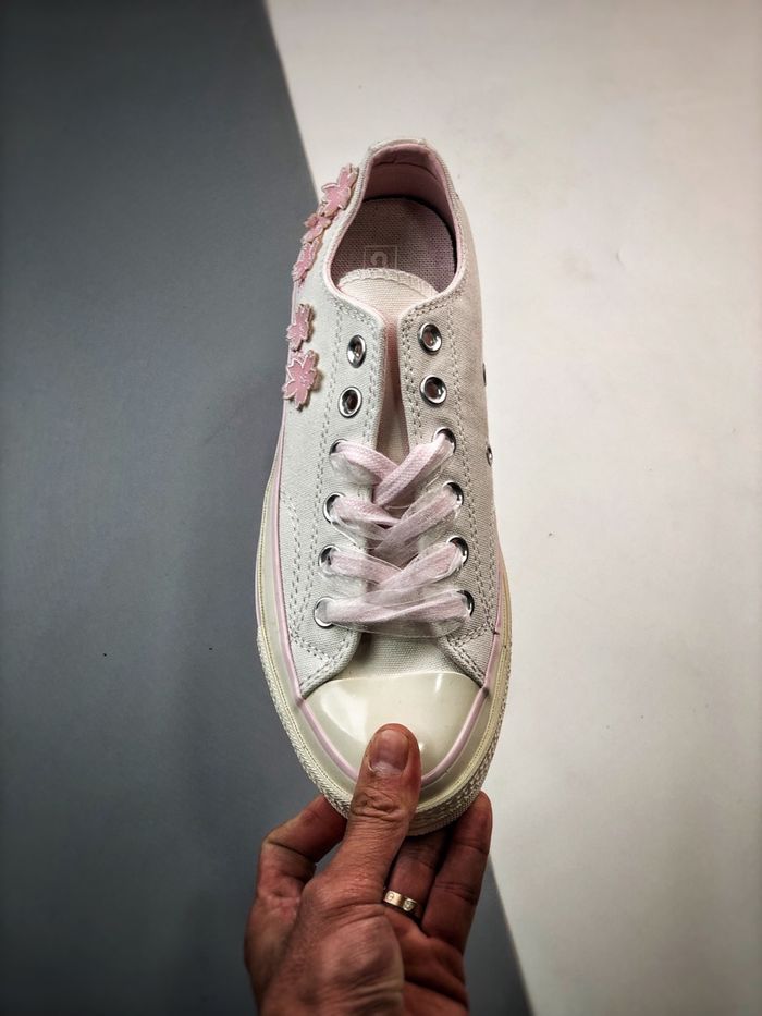 Converse Chuck 1970s Low “Cherry Blossom”🌸