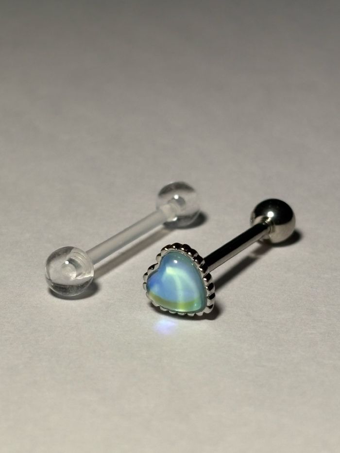 Хэлний ээмэг