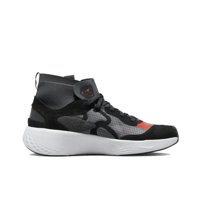 Jordan Delta 3 Mid Black Chile Red