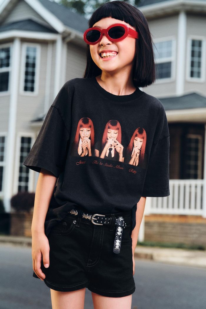 ZARA x JENNIE футболка  