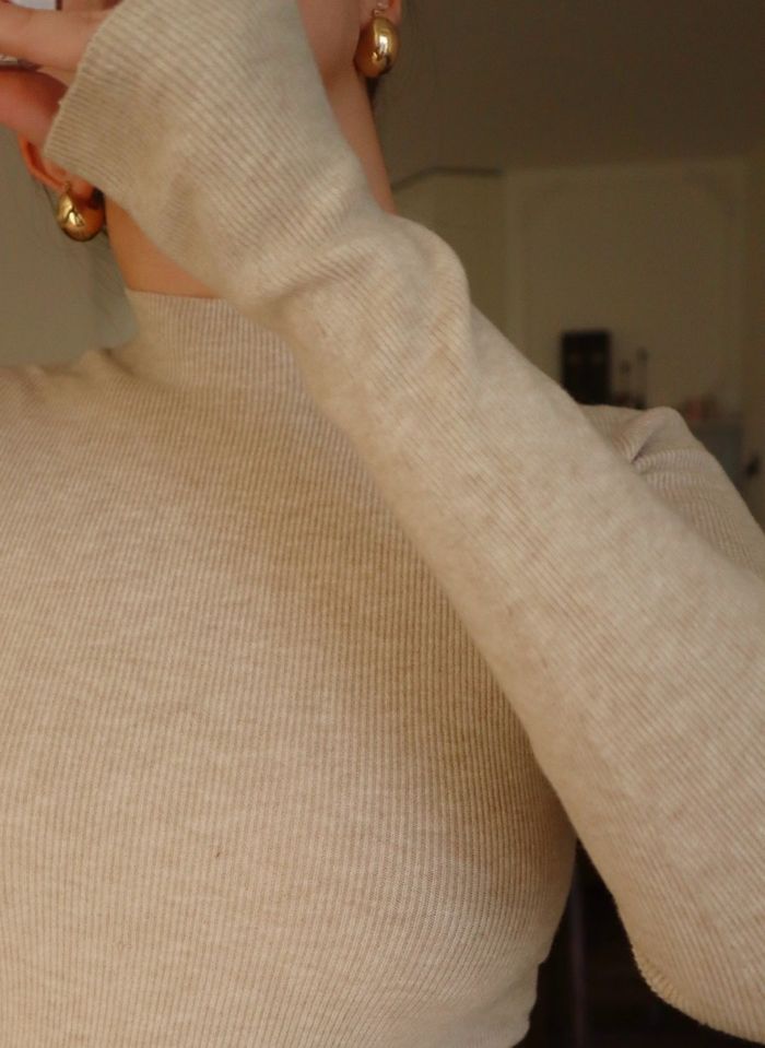 Бэлэн шаргал цамц