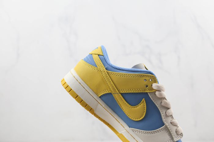 Nike SB Dunk Low “Kobe”
