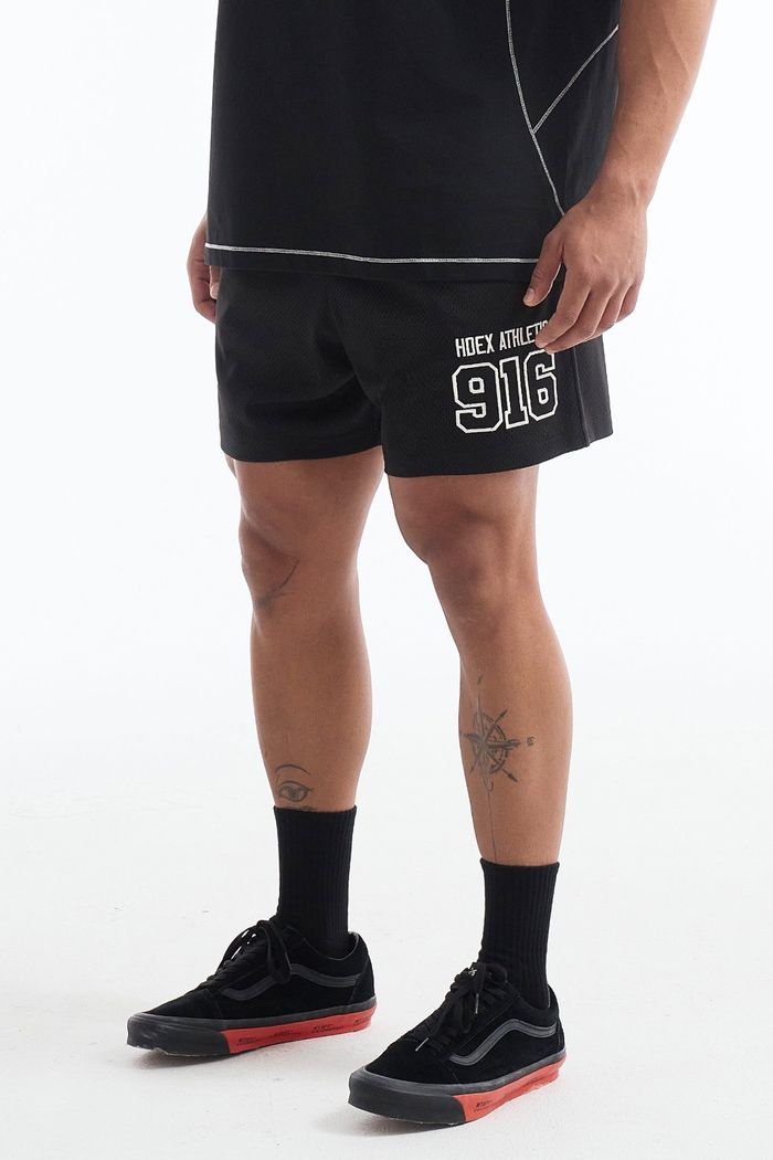 916 Solid Mesh Shorts