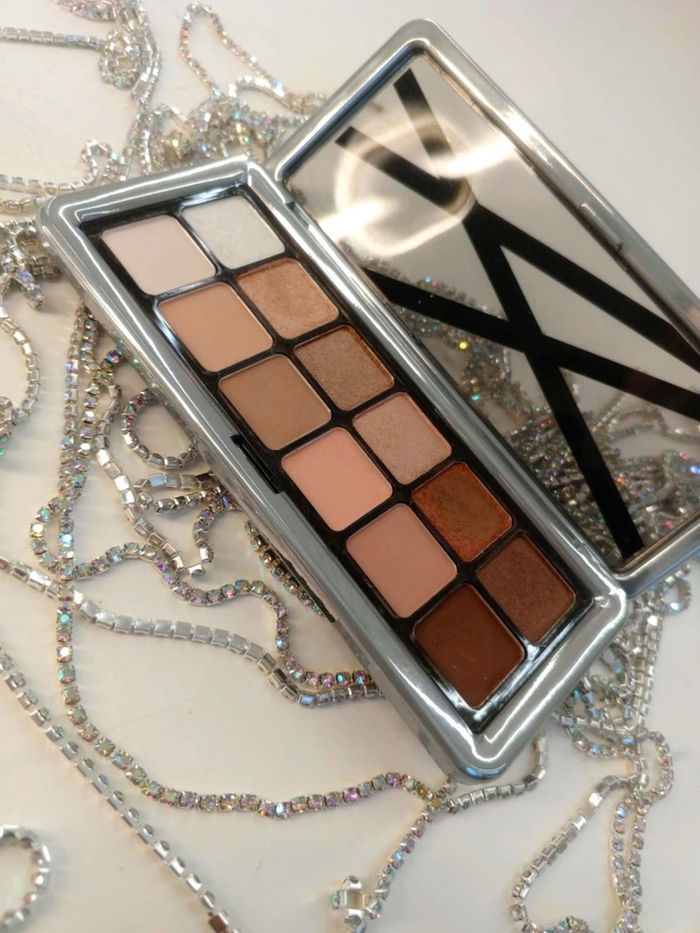 MAGGIE EYE SHADOW 202#