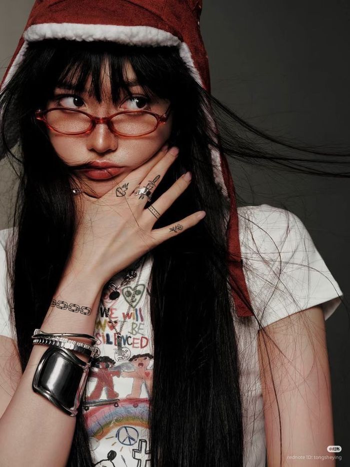 Хурууны жижиг Усан шивээс