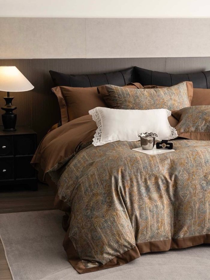 https://cdn.zochil.shop/69451294-62fc-4a35-8f0f-657c6d26d8d8_t700.jpg