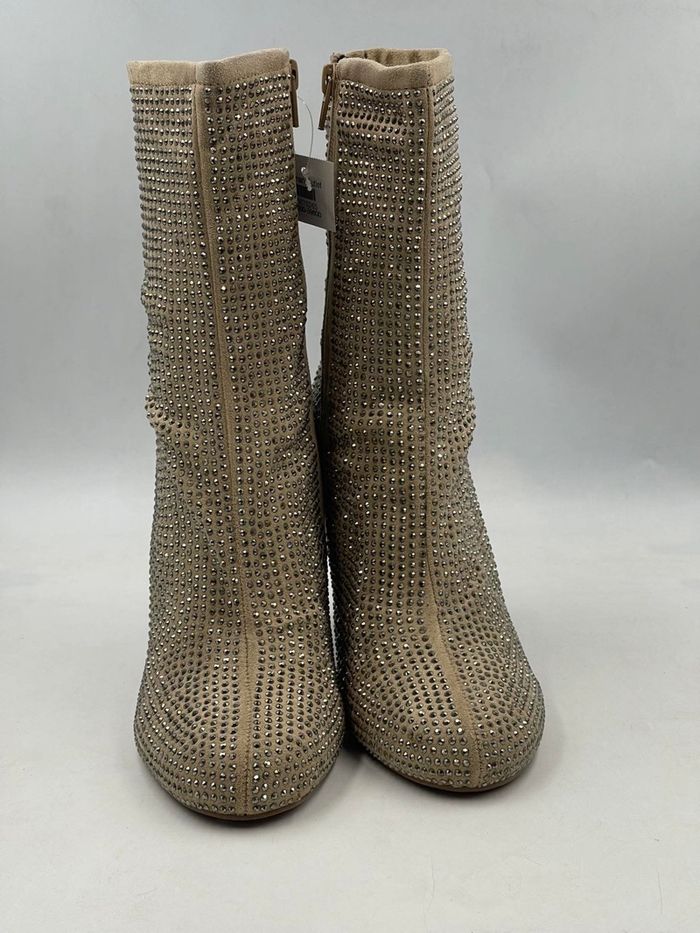 River island шаргал