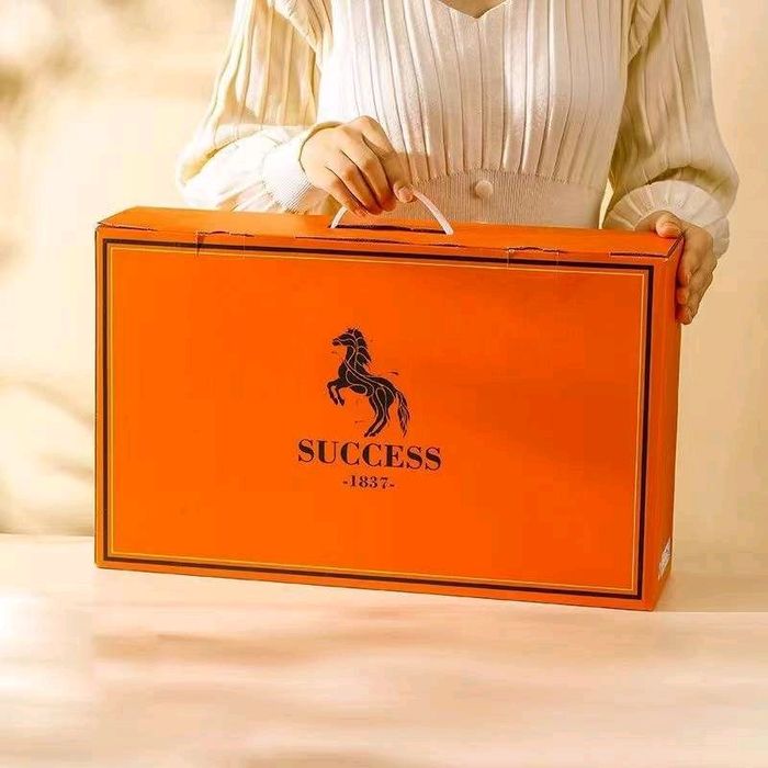 Шаазан аяганы ком (бэлэгний савлагаатай)