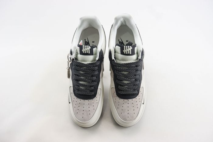 Nike Air Force 1 Low x UNDEFEATED 17