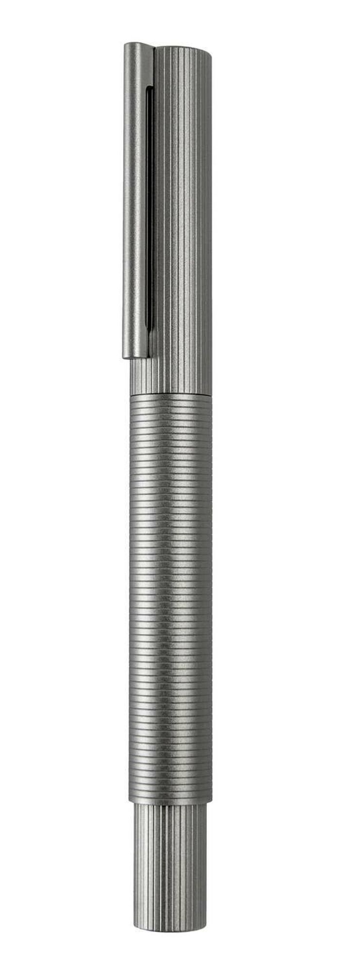 Otto Hutt Design 08 Roller ball  Barrel and cap brass matte ruthenium plated, grip matte PVD coated