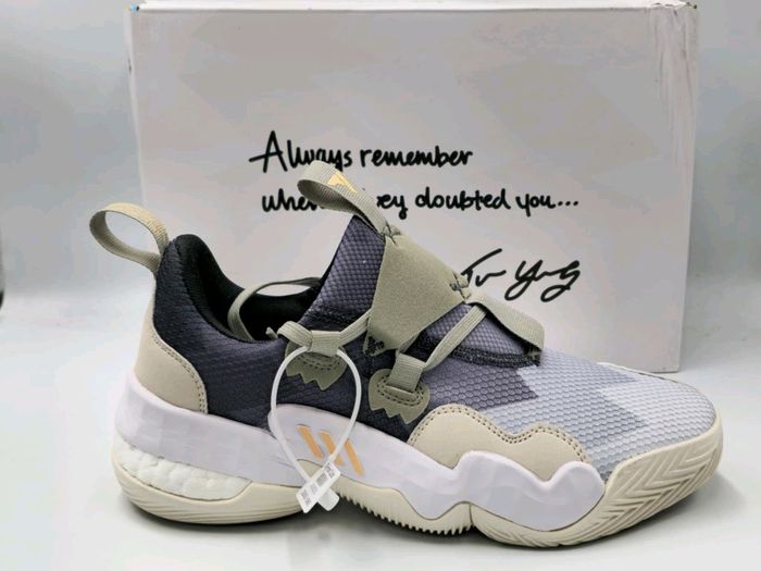 Adidas Trae Young GY0302