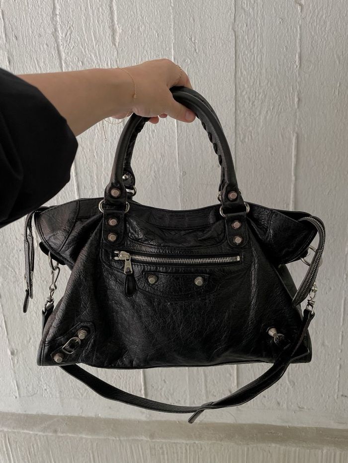 Balenciaga city bag цүнх