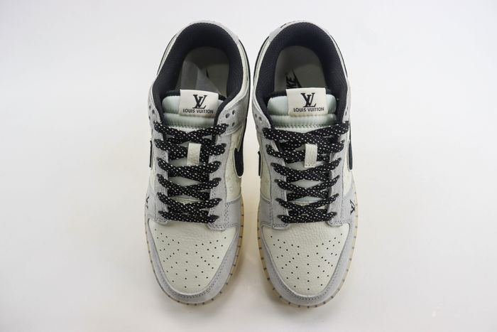 Nike SB Dunk Low x LV 45 