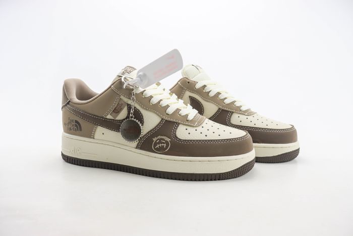 Nike Air Force 1 Low x The North Face 05