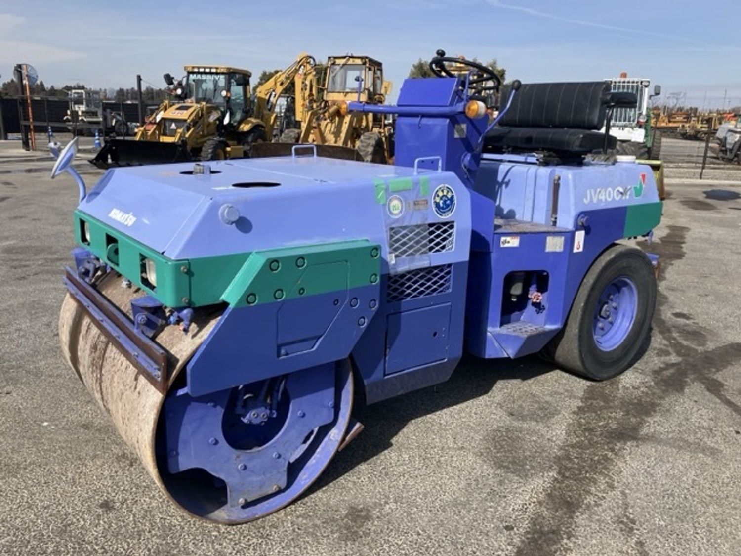 Komatsu JVC40 индүү