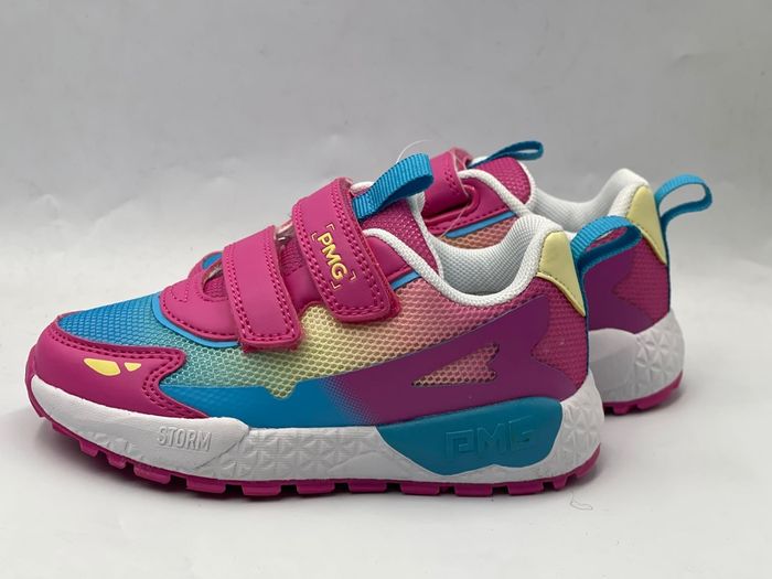 Primigi kids sneakers