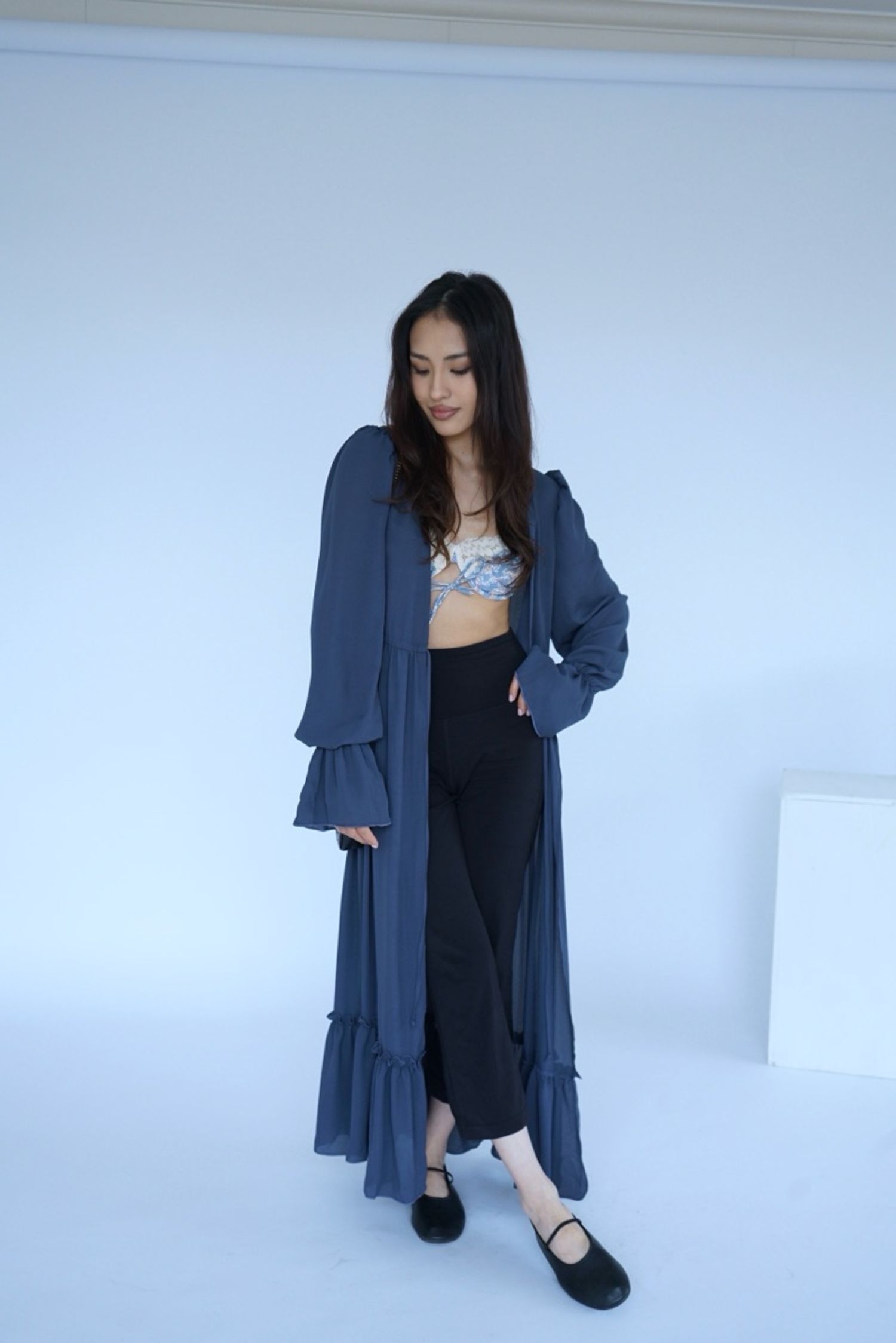 https://cdn.zochil.shop/6cbd1b26-0a4d-4f09-bfeb-d010cf9c5c8f_t1500.jpg