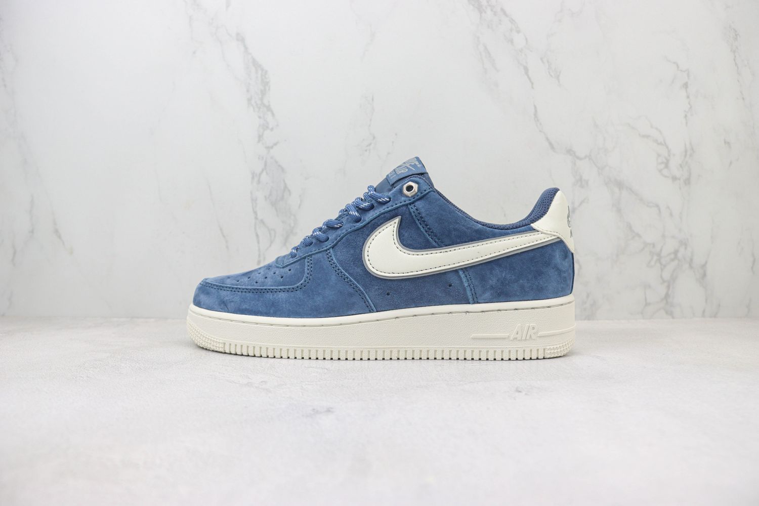 Nike Air Force 1 Low 412