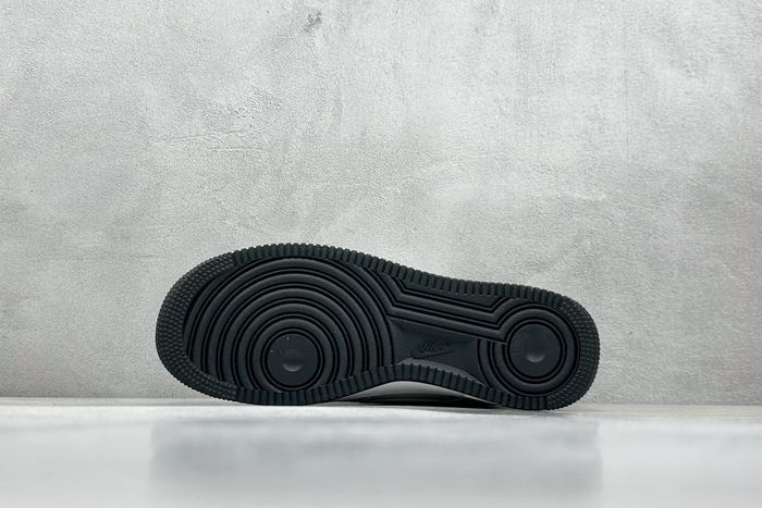 Airforce x Stussy 17