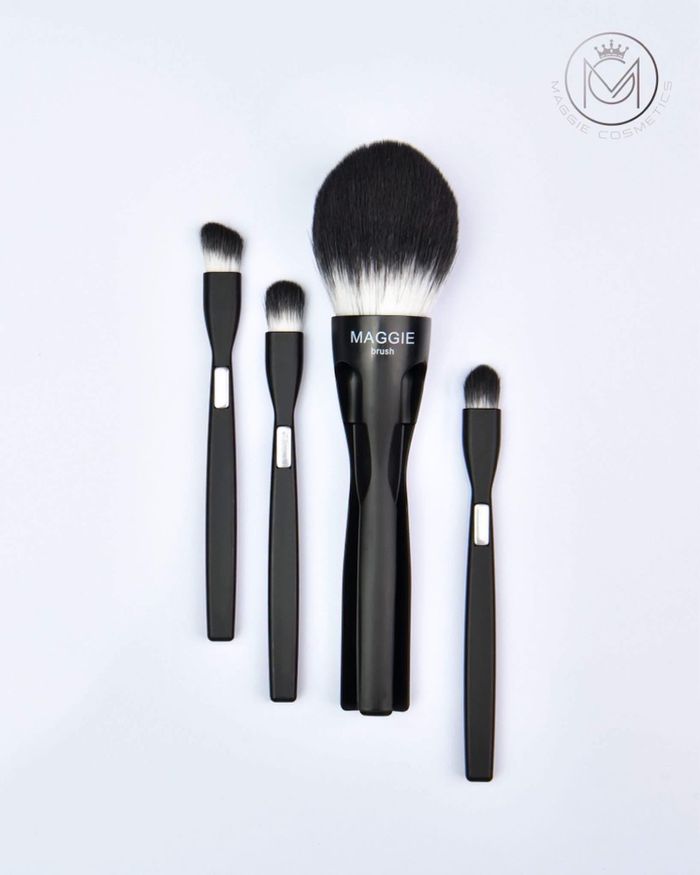 MAGGIE BRAND MAGIC SET BRUSH 