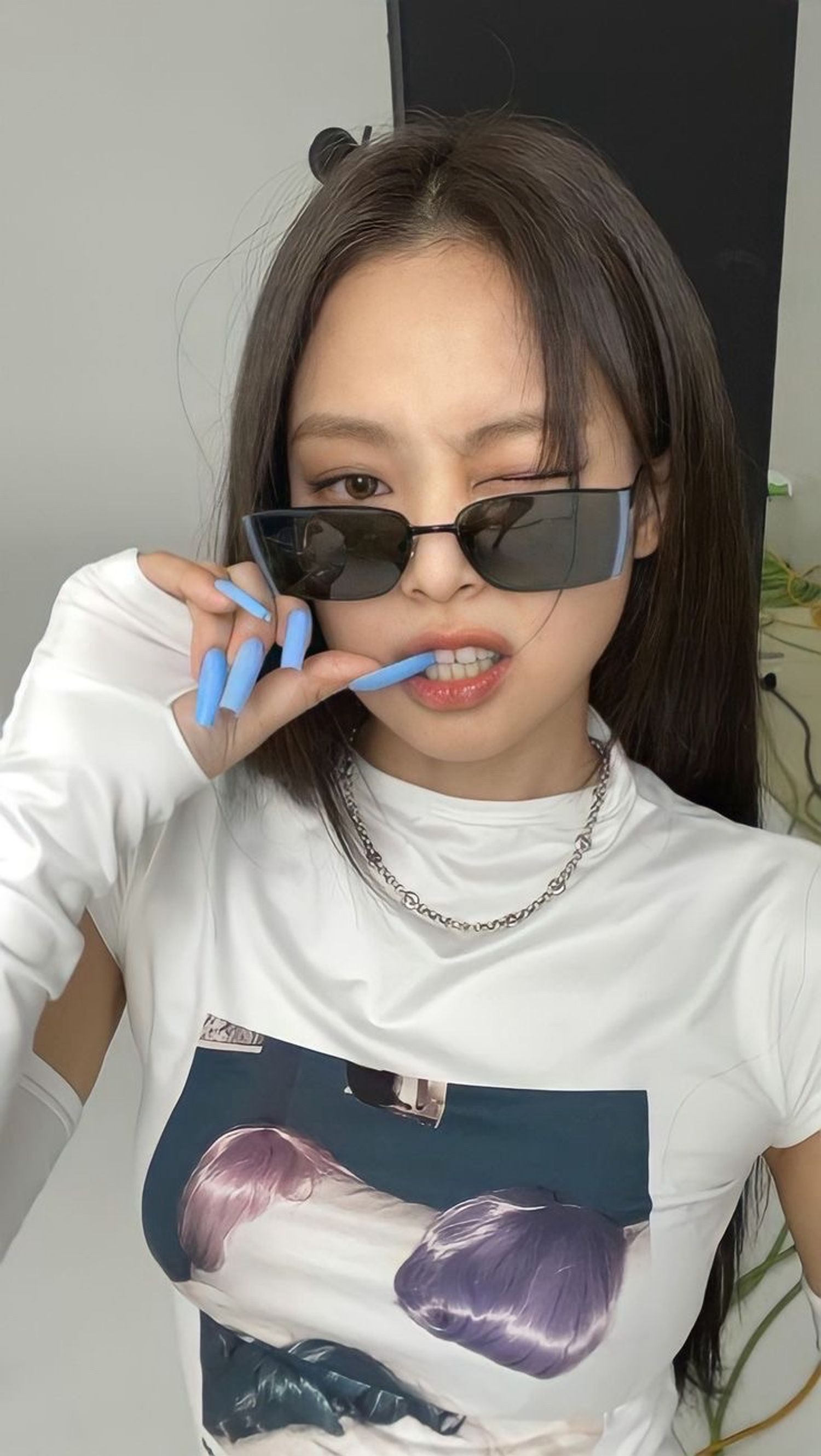 Нарны шил Black Pink